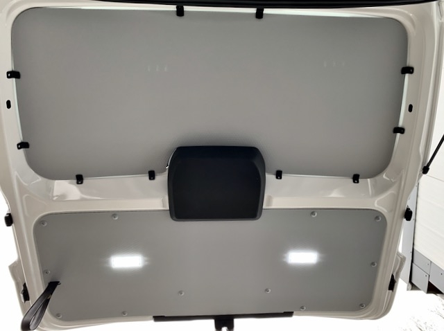 Volkswagen Caddy Cargo Seitenverkleidung L1 - Ab 10/2020 - 5B
