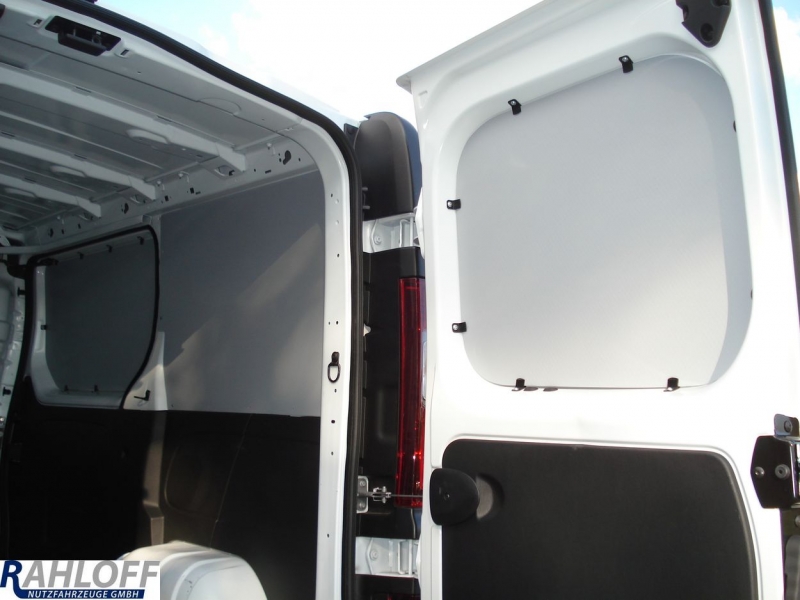 Renault Traffic Seitenverkleidung oberhalb L1 - Ab 10/2014 - Traffic 3