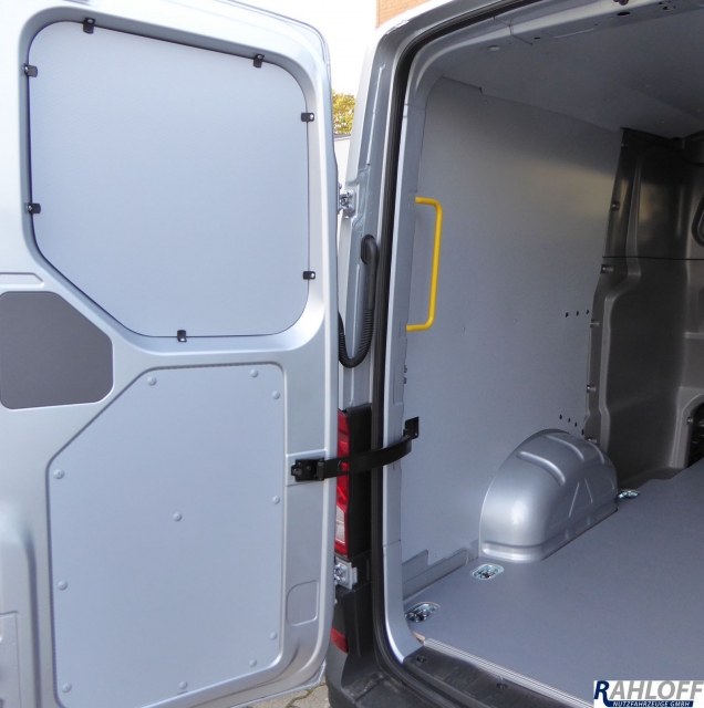 MAN TGE Multicab Seitenverkleidung L4 - Ab 03/2017 - SY/SZ