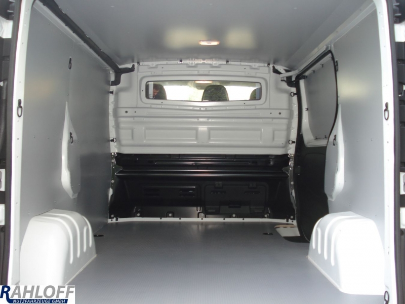 Renault Traffic Seitenverkleidung L1 - Ab 10/2014 - Traffic 3