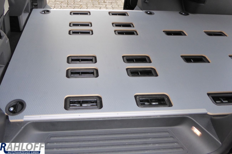 Volkswagen Transporter T6 Caravelle Laderaumboden L2 - Ab 2015