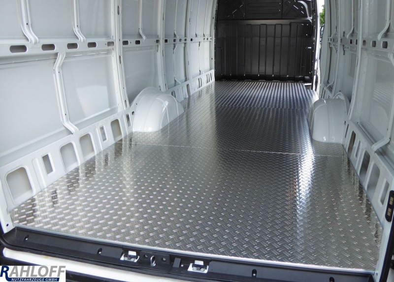 Iveco Daily Laderaumboden L4 - Ab 06/2014 - Daily 6 / 7