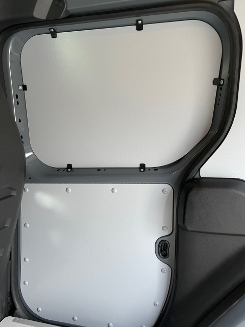 Renault Kangoo Rapid E-Tech Seitenverkleidung L1 - Ab 07/2022