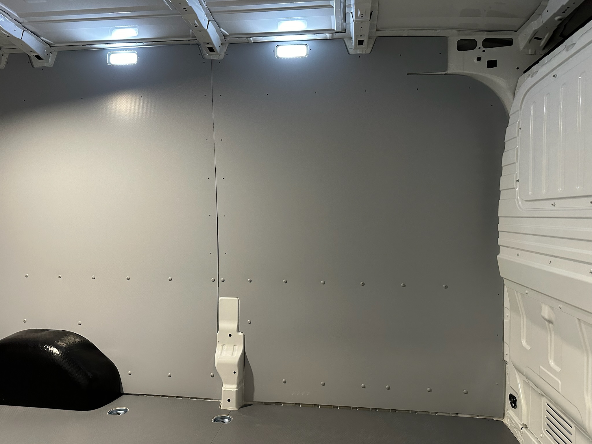Maxus Deliver 9 Seitenverkleidung L3 - Ab 2021