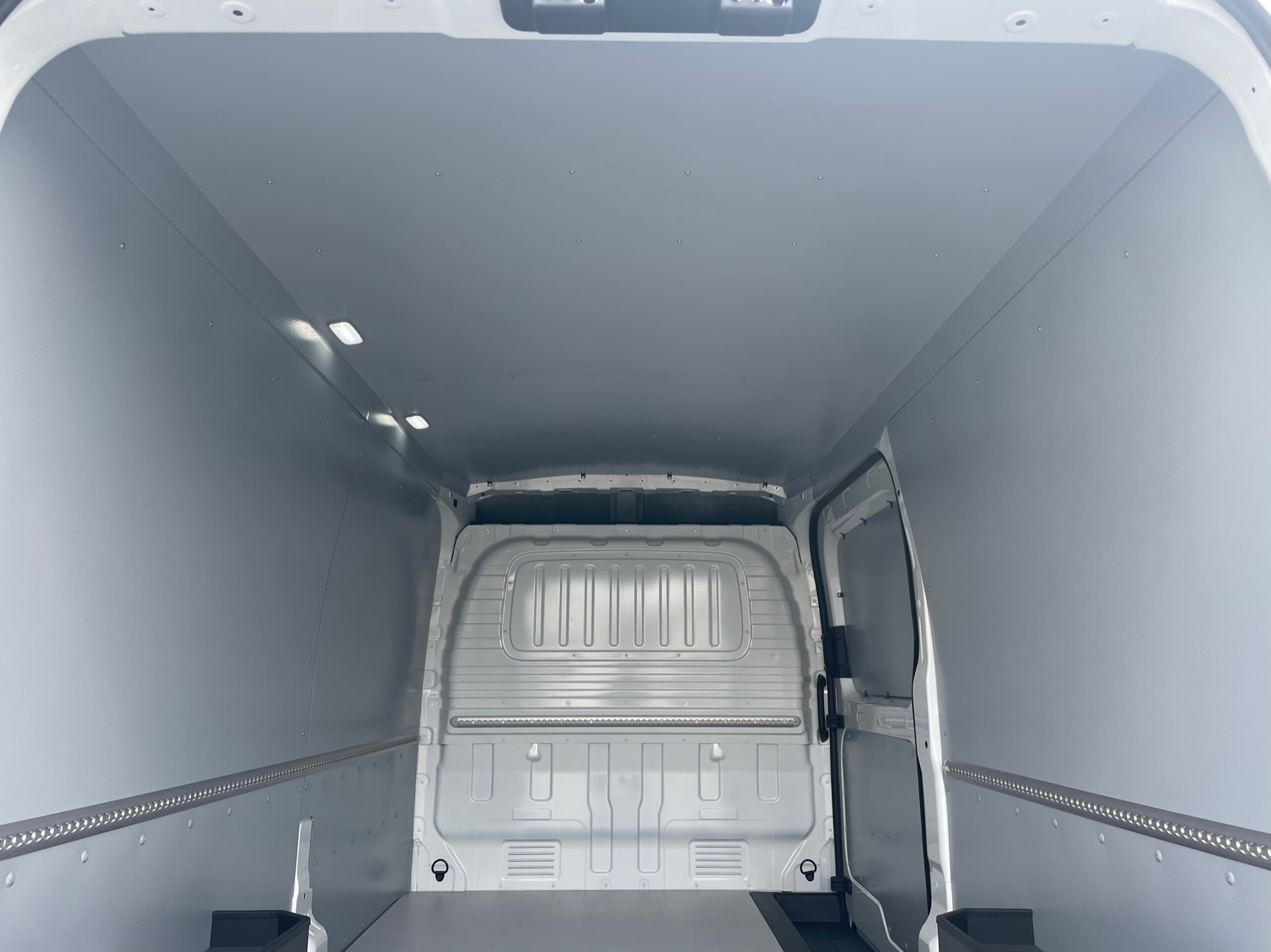 Maxus Deliver 9 Deckenverkleidung L3 - Ab 2021
