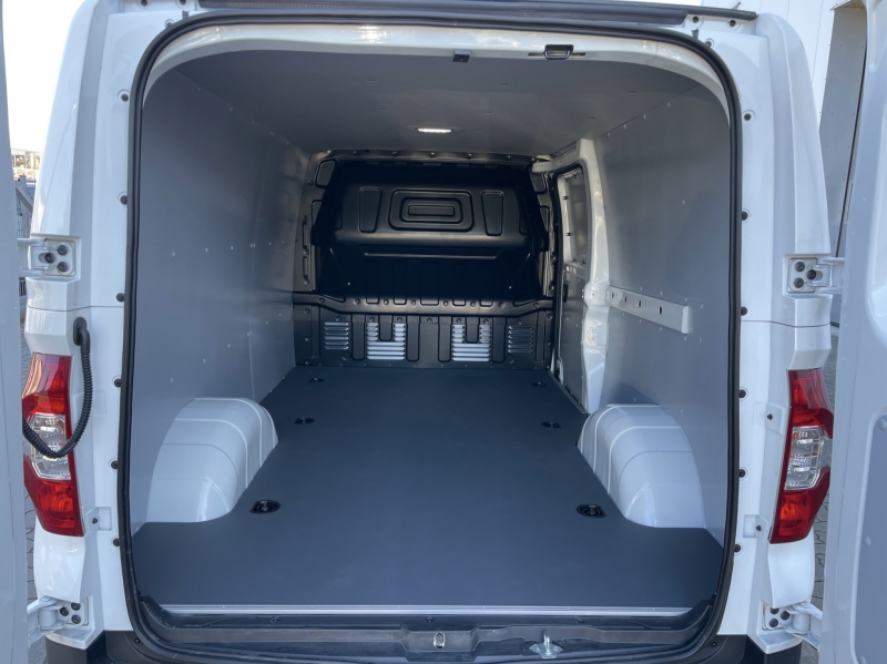 Maxus e-Deliver 3 Seitenverkleidung L2 - Ab 2021