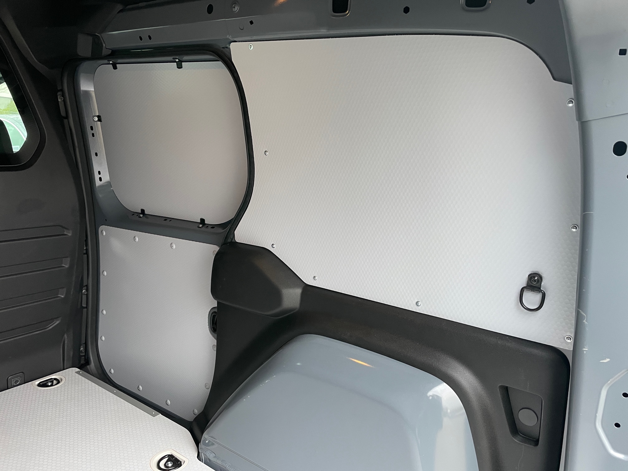 Renault Kangoo Rapid E-Tech Seitenverkleidung L1 - Ab 07/2022