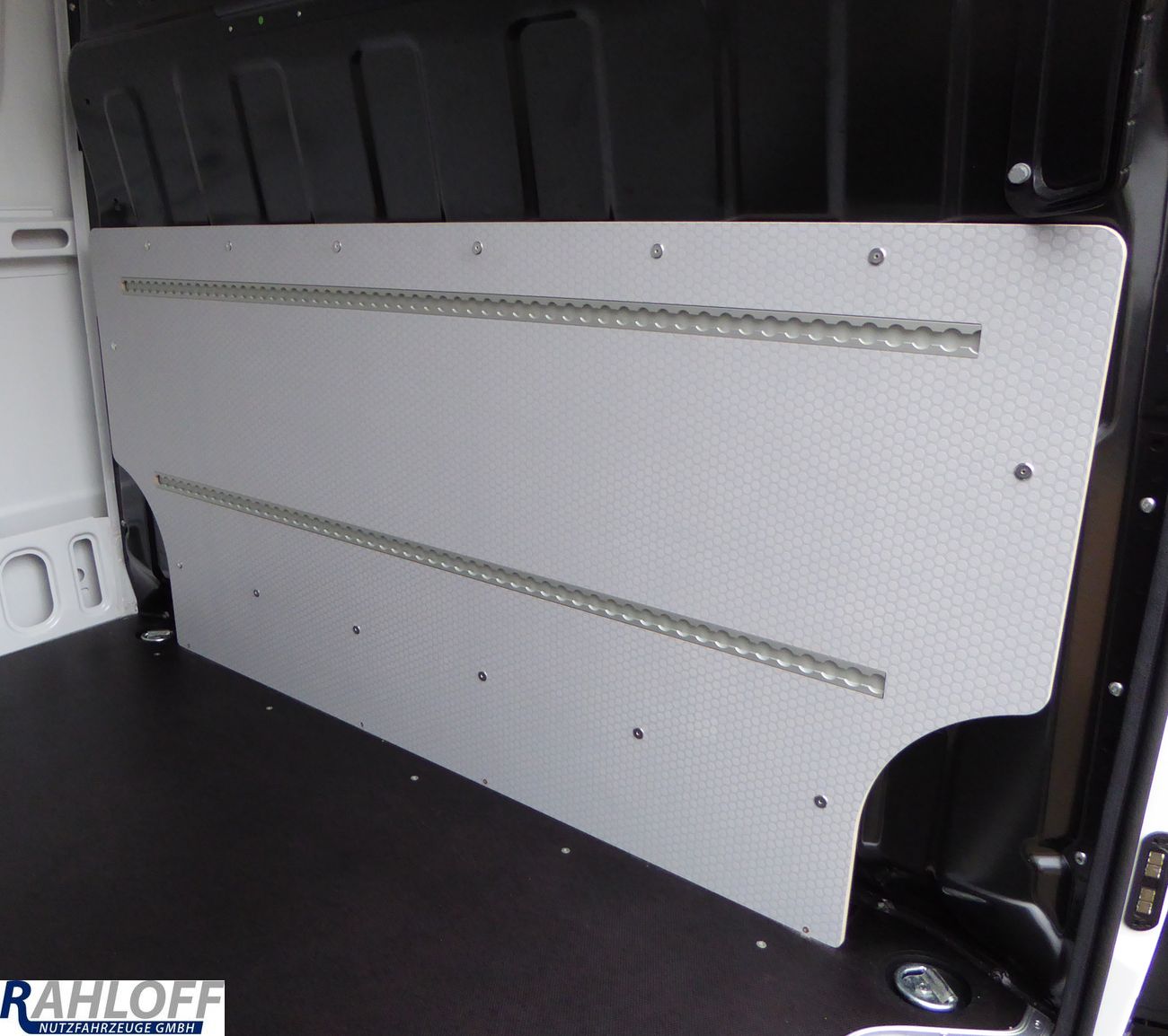 Iveco Daily Trennwandschutz L2 - Ab 06/2014 - Daily 6 / 7