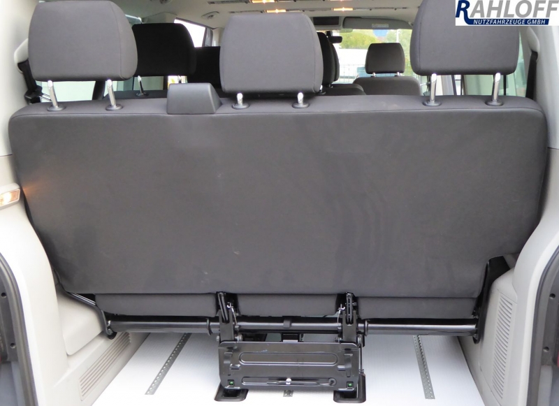 Volkswagen Transporter T5 Caravelle Laderaumboden Airline L1 - Ab 2003